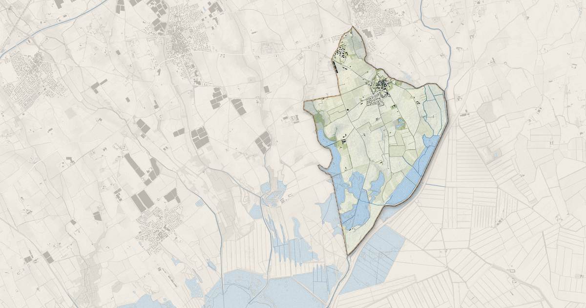 Portrait cartographique de Saint-Nazaire-de-Pézan : relief, eau, forêts, bâti et voies, calculés à partir des données de l'IGN