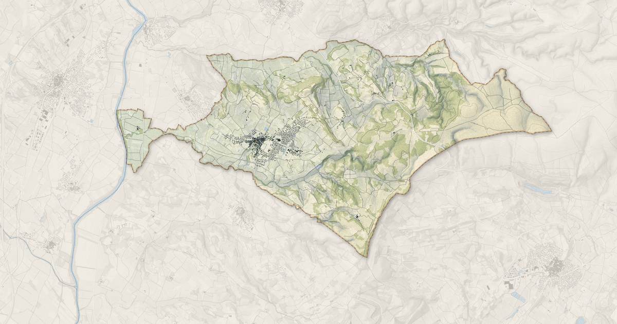 Portrait cartographique de Saint-Pargoire : relief, eau, forêts, bâti et voies, calculés à partir des données de l'IGN