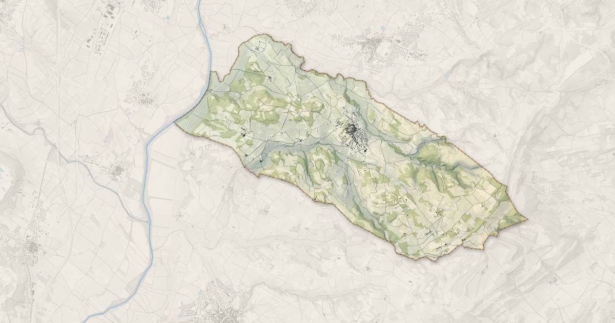 Portrait cartographique de Saint-Pons-de-Mauchiens : relief, eau, forêts, bâti et voies, calculés à partir des données de l'IGN