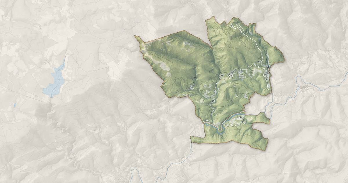 Portrait cartographique de Saint-Vincent-d'Olargues : relief, eau, forêts, bâti et voies, calculés à partir des données de l'IGN