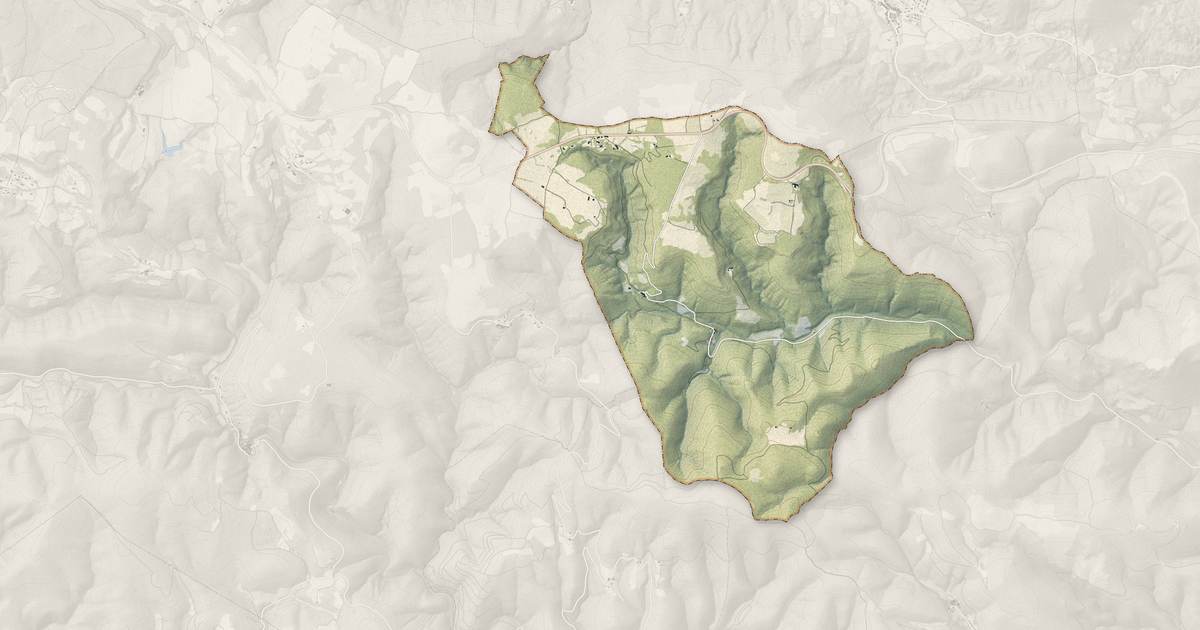 Portrait cartographique de Valmascle : relief, eau, forêts, bâti et voies, calculés à partir des données de l'IGN