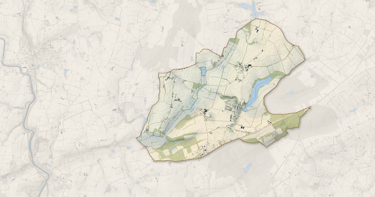 Portrait cartographique de Andouillé-Neuville : relief, eau, forêts, bâti et voies, calculés à partir des données de l'IGN