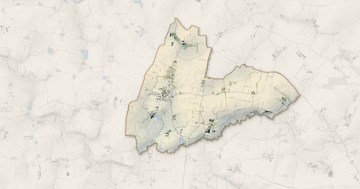 Portrait cartographique de Arbrissel : relief, eau, forêts, bâti et voies, calculés à partir des données de l'IGN