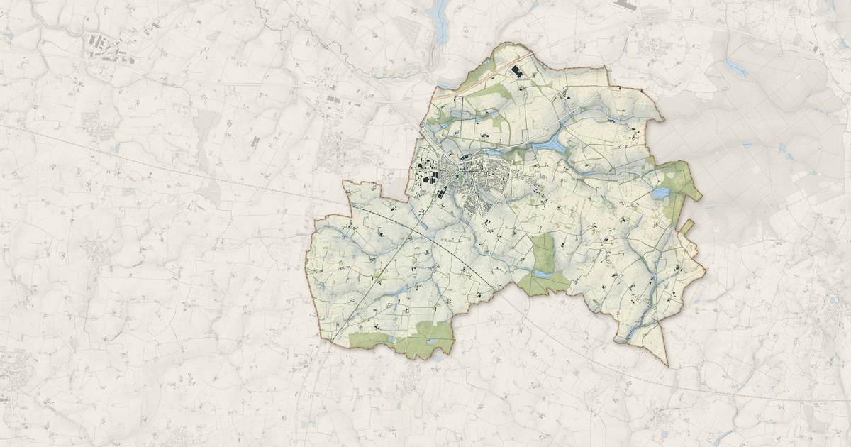 Portrait cartographique de Argentré-du-Plessis : relief, eau, forêts, bâti et voies, calculés à partir des données de l'IGN