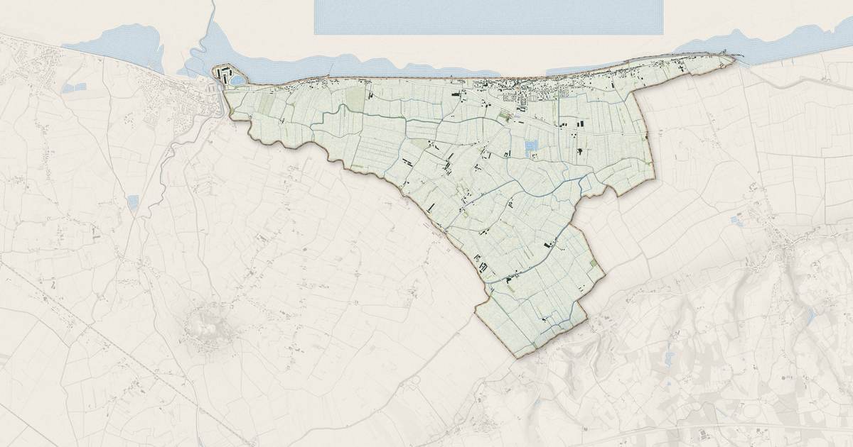 Portrait cartographique de Cherrueix : relief, eau, forêts, bâti et voies, calculés à partir des données de l'IGN