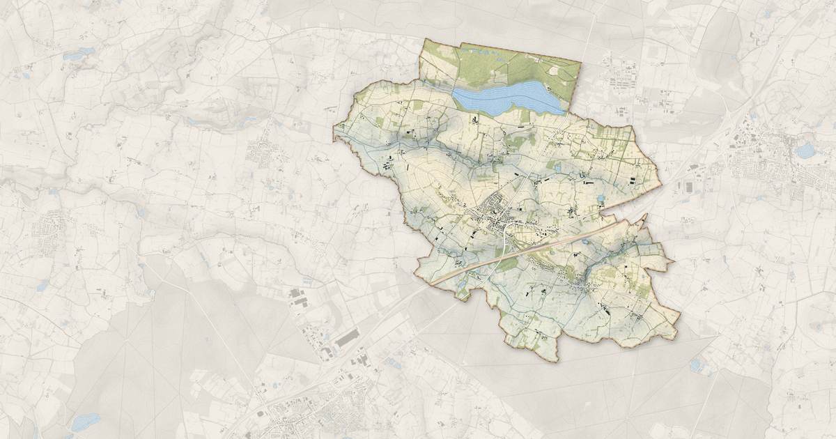 Portrait cartographique de Gosné : relief, eau, forêts, bâti et voies, calculés à partir des données de l'IGN