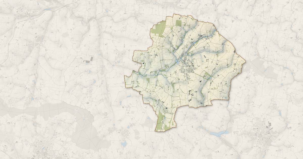 Portrait cartographique de Irodouër : relief, eau, forêts, bâti et voies, calculés à partir des données de l'IGN