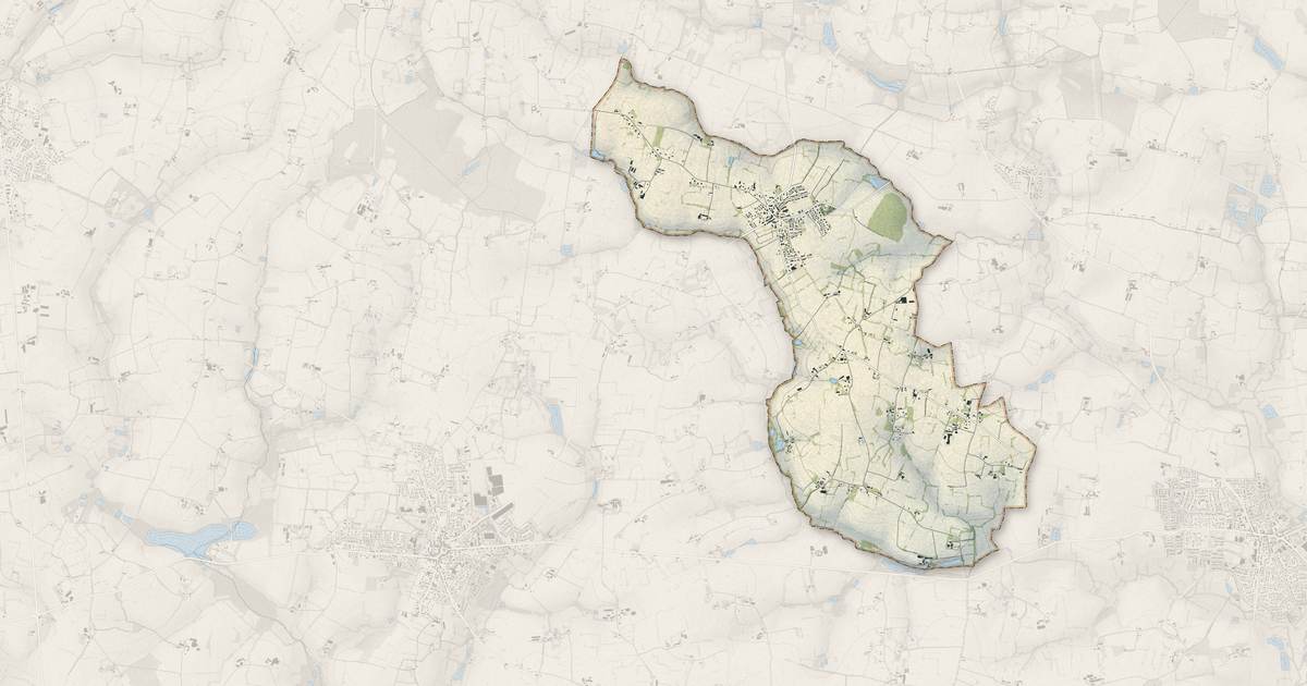Portrait cartographique de Langan : relief, eau, forêts, bâti et voies, calculés à partir des données de l'IGN