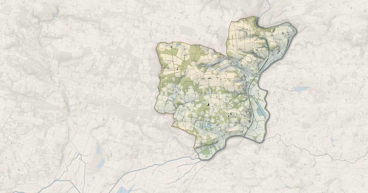 Portrait cartographique de Langon : relief, eau, forêts, bâti et voies, calculés à partir des données de l'IGN