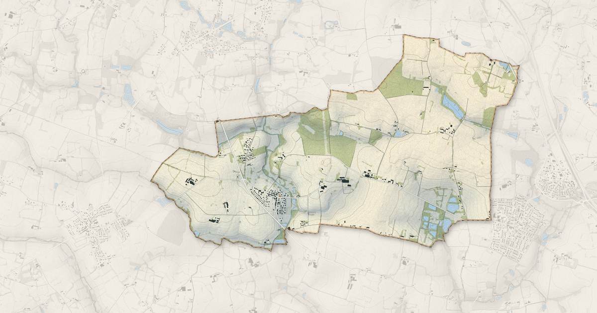 Portrait cartographique de Langouet : relief, eau, forêts, bâti et voies, calculés à partir des données de l'IGN