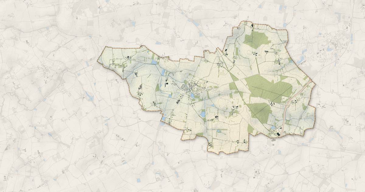 Portrait cartographique de Lieuron : relief, eau, forêts, bâti et voies, calculés à partir des données de l'IGN
