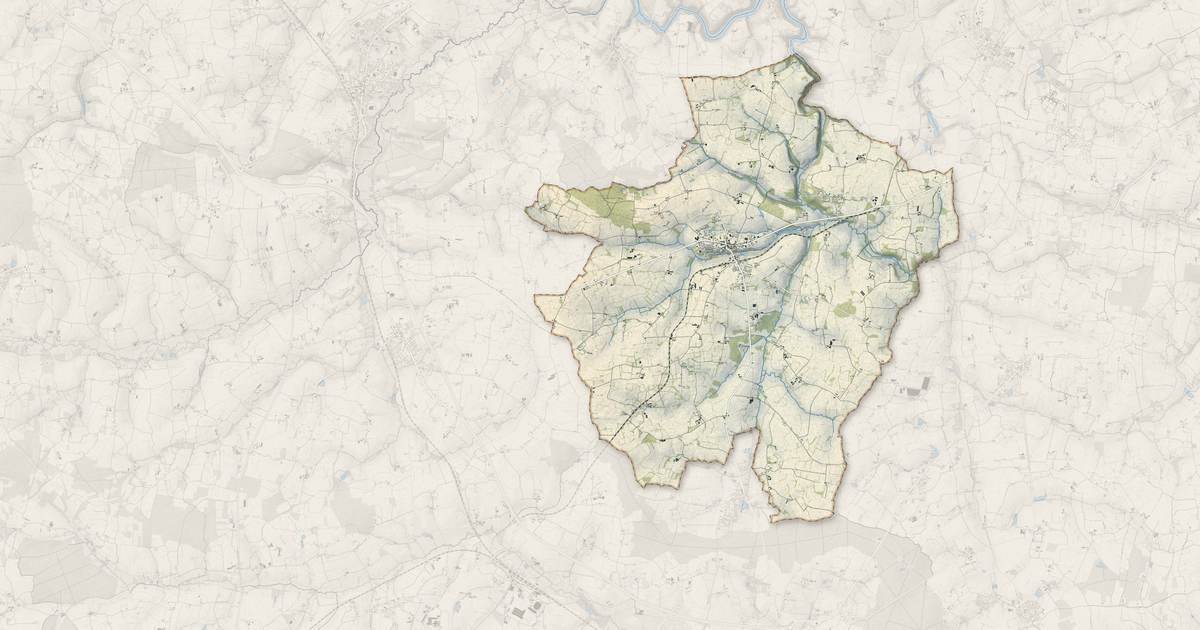 Portrait cartographique de Médréac : relief, eau, forêts, bâti et voies, calculés à partir des données de l'IGN