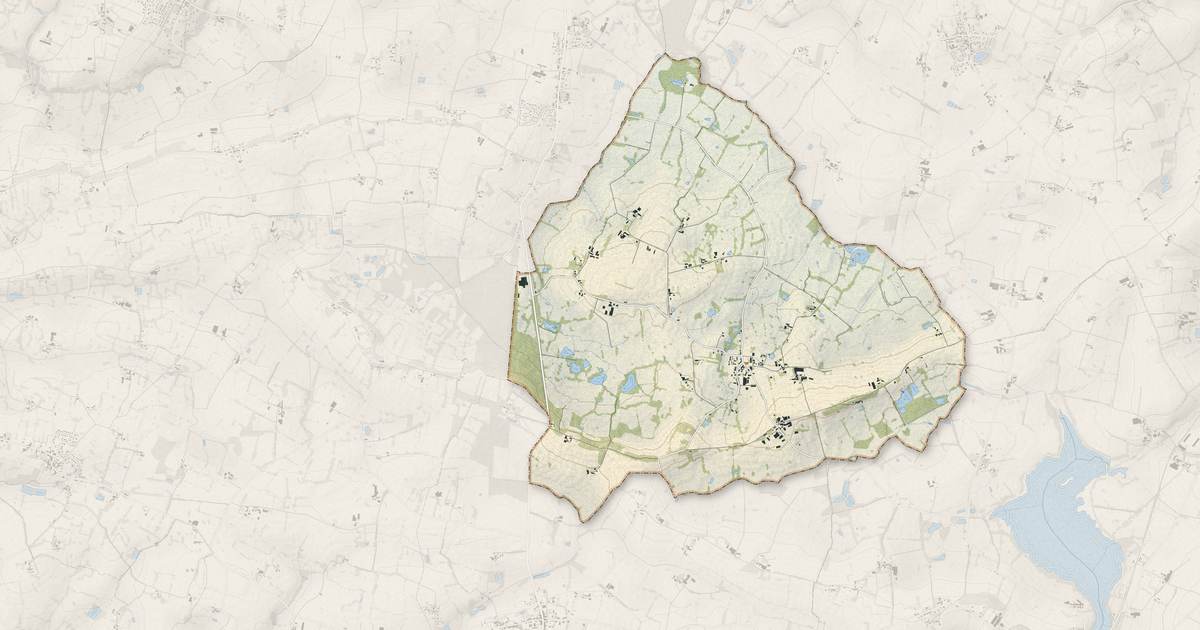 Portrait cartographique de Montreuil-des-Landes : relief, eau, forêts, bâti et voies, calculés à partir des données de l'IGN