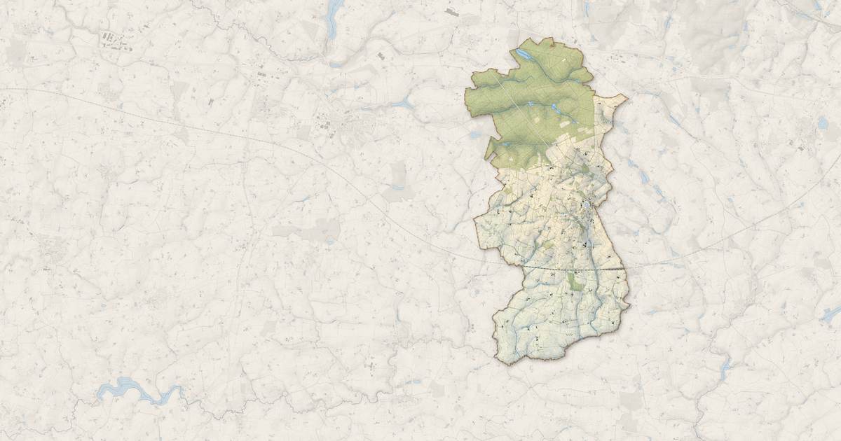 Portrait cartographique de Le Pertre : relief, eau, forêts, bâti et voies, calculés à partir des données de l'IGN