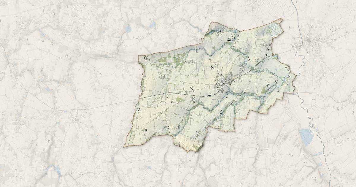 Portrait cartographique de Pleine-Fougères : relief, eau, forêts, bâti et voies, calculés à partir des données de l'IGN