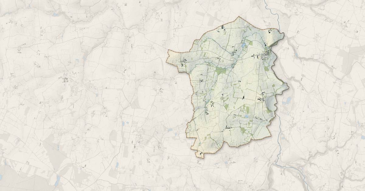 Portrait cartographique de Rimou : relief, eau, forêts, bâti et voies, calculés à partir des données de l'IGN