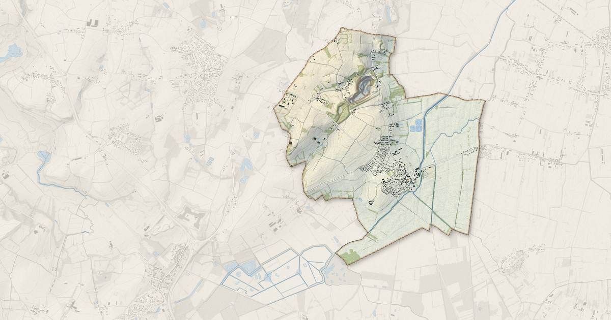 Portrait cartographique de Saint-Guinoux : relief, eau, forêts, bâti et voies, calculés à partir des données de l'IGN