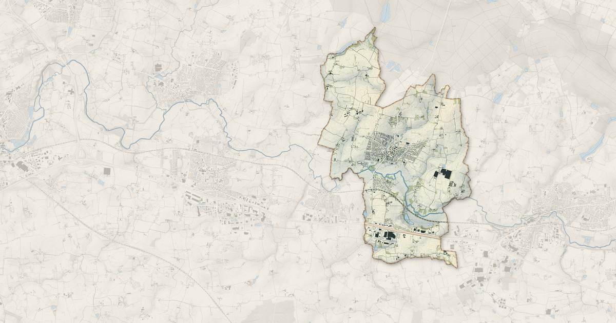 Portrait cartographique de Servon-sur-Vilaine : relief, eau, forêts, bâti et voies, calculés à partir des données de l'IGN