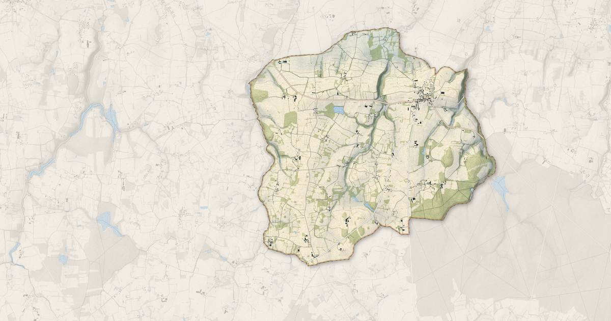 Portrait cartographique de Trans-la-Forêt : relief, eau, forêts, bâti et voies, calculés à partir des données de l'IGN