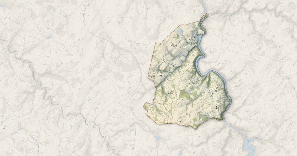 Portrait cartographique de Baraize : relief, eau, forêts, bâti et voies, calculés à partir des données de l'IGN