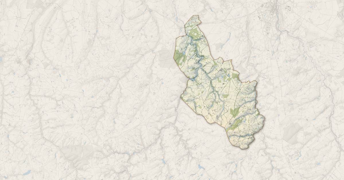 Portrait cartographique de Chassignolles : relief, eau, forêts, bâti et voies, calculés à partir des données de l'IGN