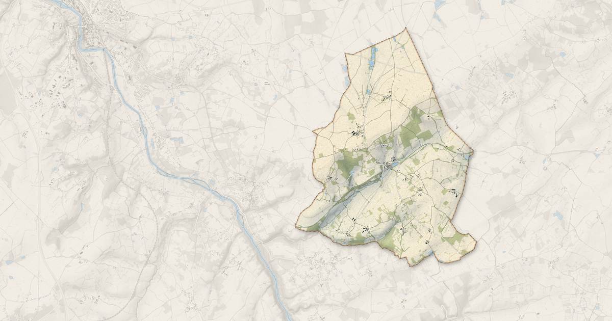Portrait cartographique de Chavin : relief, eau, forêts, bâti et voies, calculés à partir des données de l'IGN