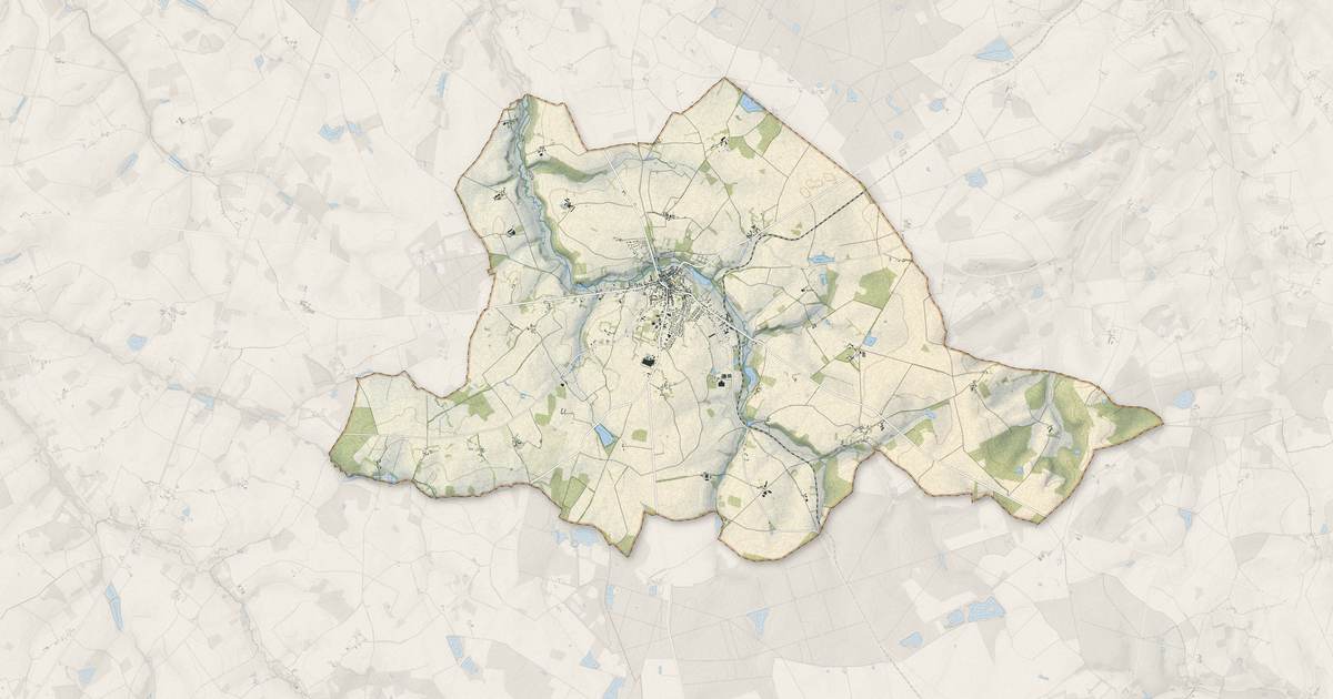 Portrait cartographique de Écueillé : relief, eau, forêts, bâti et voies, calculés à partir des données de l'IGN