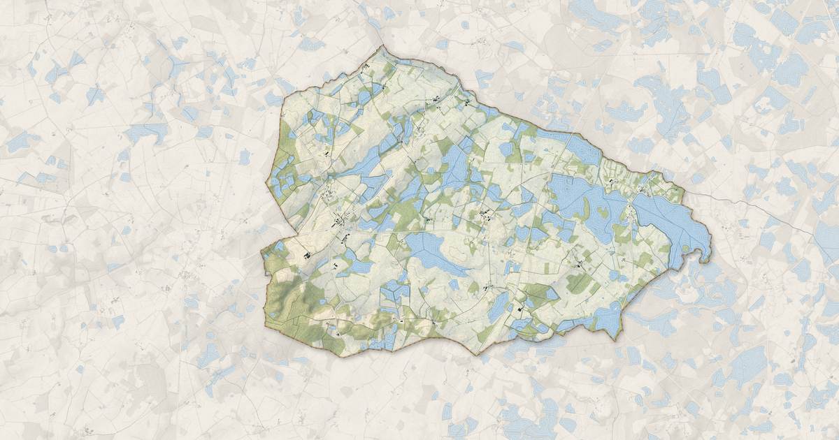 Portrait cartographique de Lingé : relief, eau, forêts, bâti et voies, calculés à partir des données de l'IGN