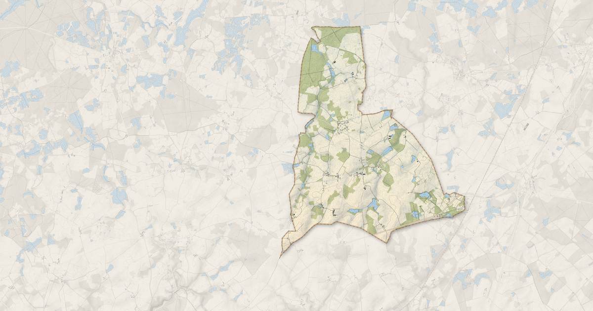 Portrait cartographique de La Pérouille : relief, eau, forêts, bâti et voies, calculés à partir des données de l'IGN