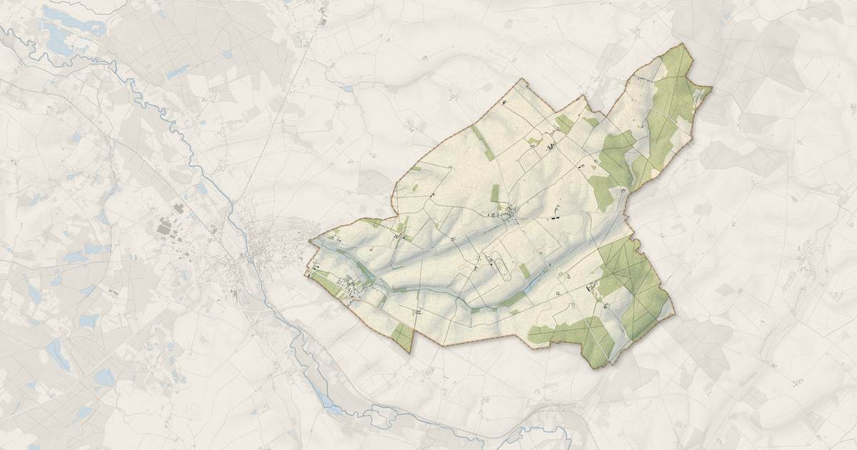Portrait cartographique de Saint-Lactencin : relief, eau, forêts, bâti et voies, calculés à partir des données de l'IGN