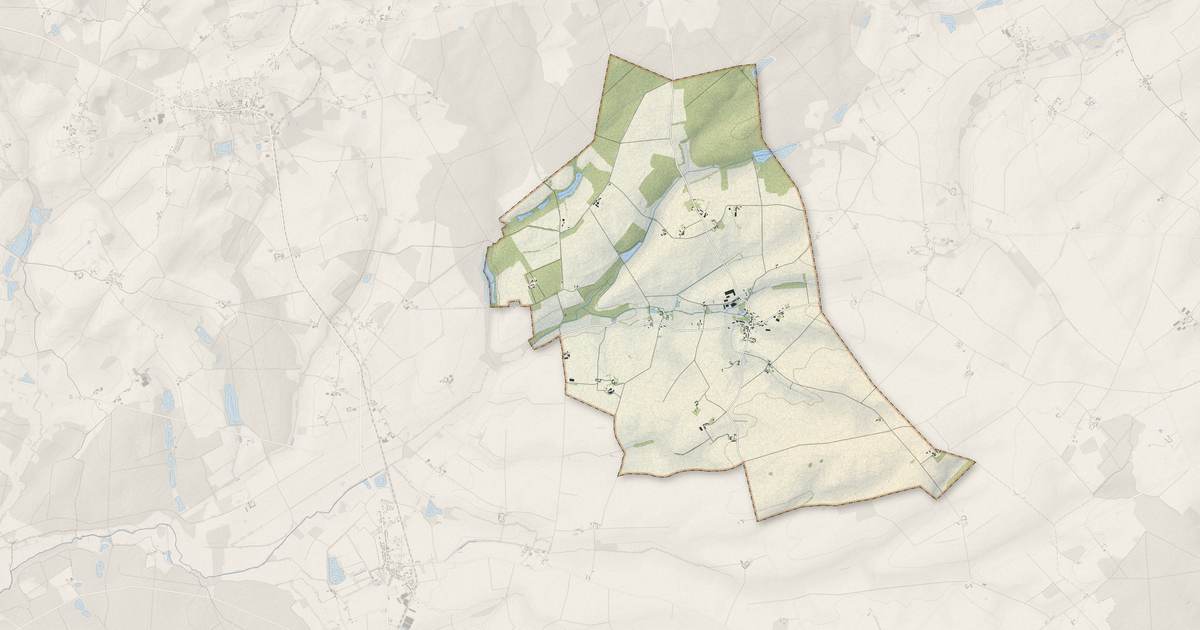 Portrait cartographique de Sougé : relief, eau, forêts, bâti et voies, calculés à partir des données de l'IGN