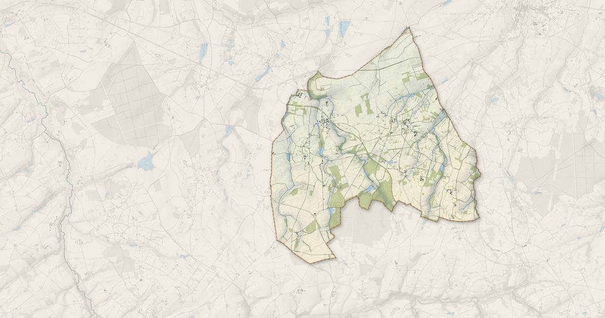 Portrait cartographique de Urciers : relief, eau, forêts, bâti et voies, calculés à partir des données de l'IGN