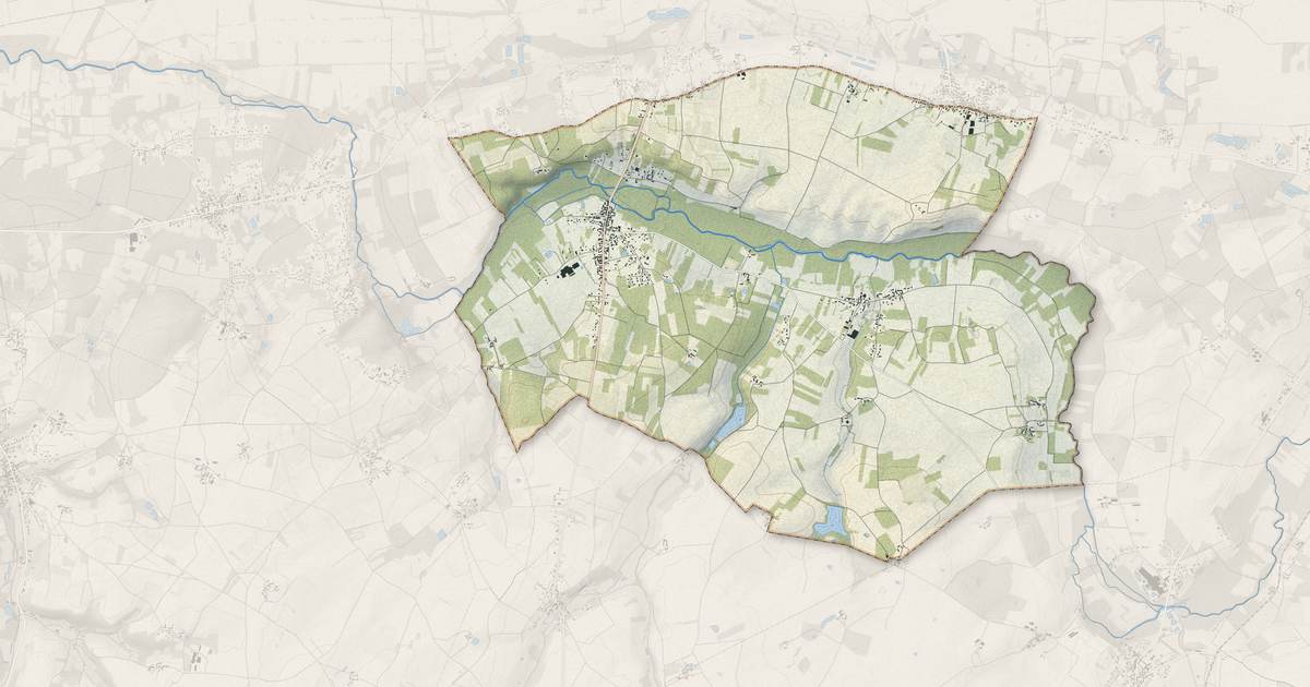 Portrait cartographique de La Vernelle : relief, eau, forêts, bâti et voies, calculés à partir des données de l'IGN