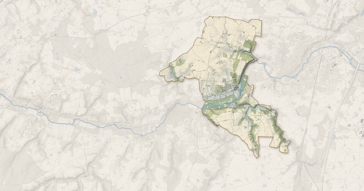 Portrait cartographique de Artannes-sur-Indre : relief, eau, forêts, bâti et voies, calculés à partir des données de l'IGN