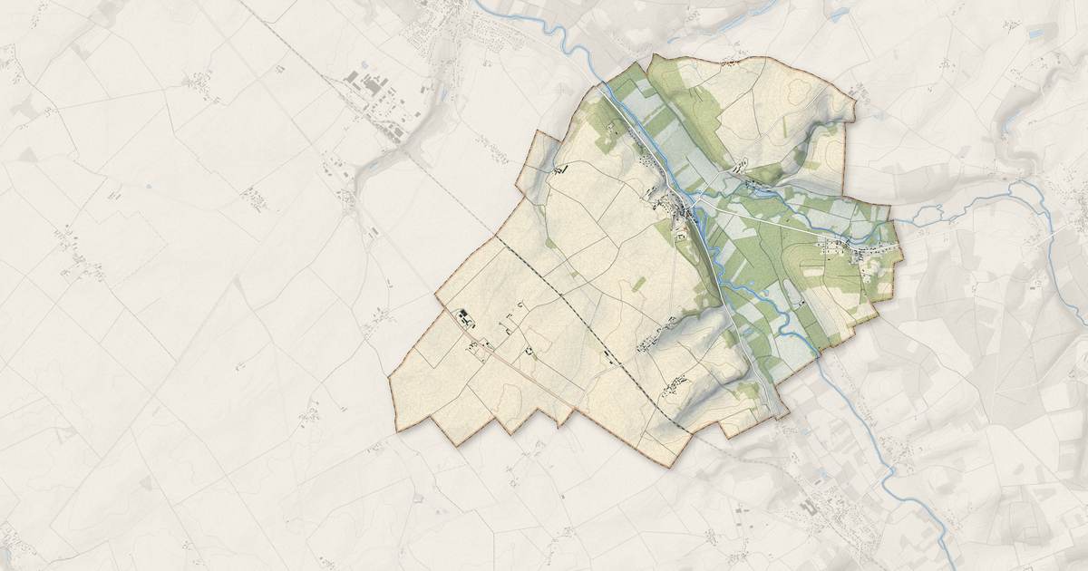 Portrait cartographique de Azay-sur-Indre : relief, eau, forêts, bâti et voies, calculés à partir des données de l'IGN