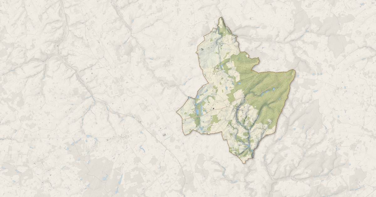 Portrait cartographique de Beaumont-Louestault : relief, eau, forêts, bâti et voies, calculés à partir des données de l'IGN