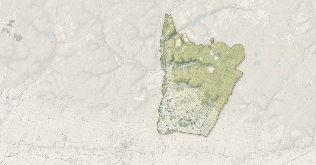 Portrait cartographique de Benais : relief, eau, forêts, bâti et voies, calculés à partir des données de l'IGN