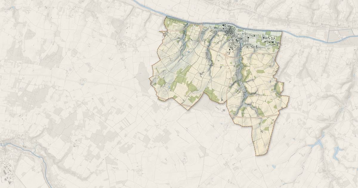 Portrait cartographique de Bléré : relief, eau, forêts, bâti et voies, calculés à partir des données de l'IGN