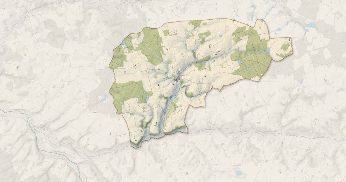 Portrait cartographique de La Celle-Guenand : relief, eau, forêts, bâti et voies, calculés à partir des données de l'IGN