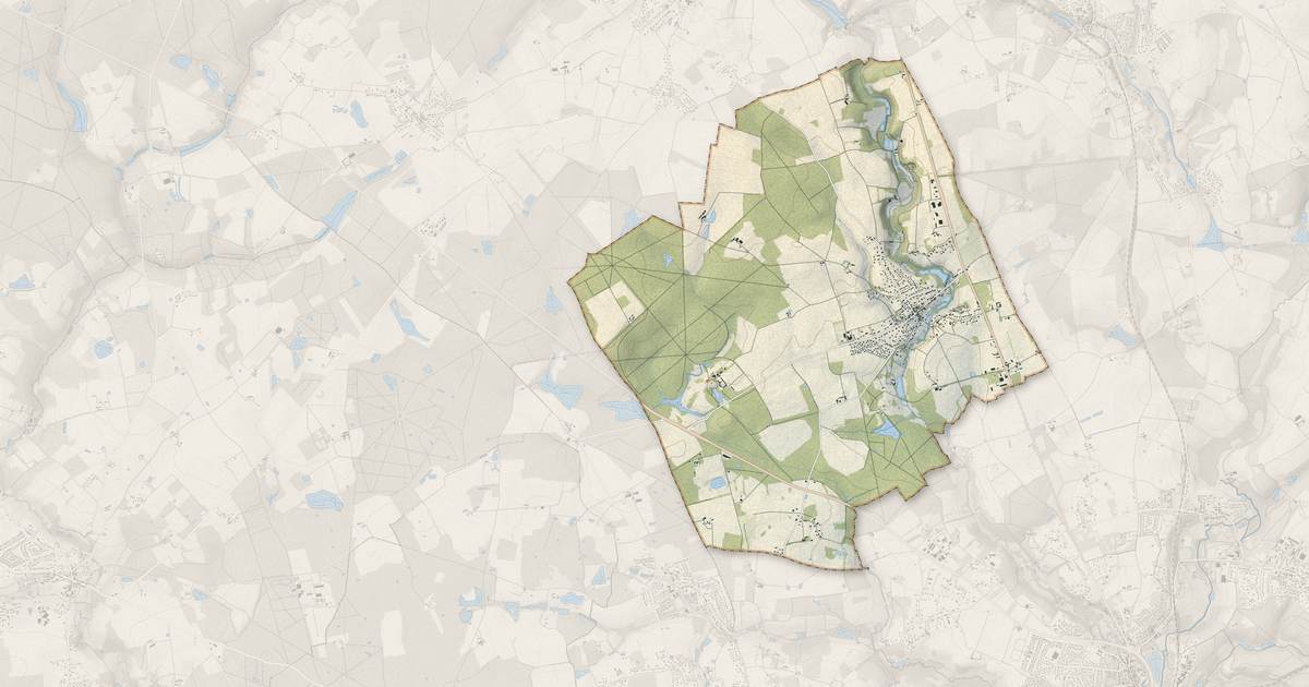 Portrait cartographique de Charentilly : relief, eau, forêts, bâti et voies, calculés à partir des données de l'IGN