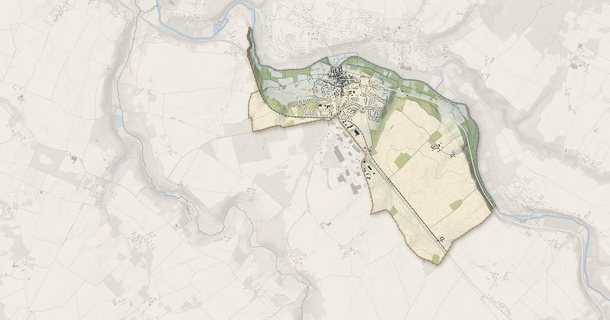 Portrait cartographique de Cormery : relief, eau, forêts, bâti et voies, calculés à partir des données de l'IGN