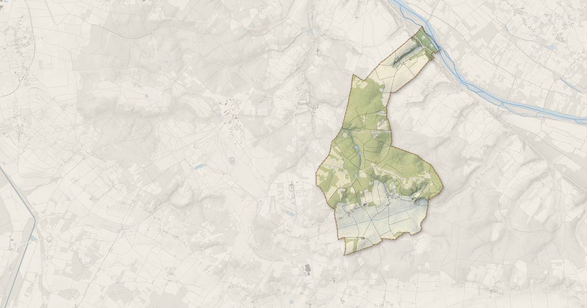 Portrait cartographique de Couziers : relief, eau, forêts, bâti et voies, calculés à partir des données de l'IGN