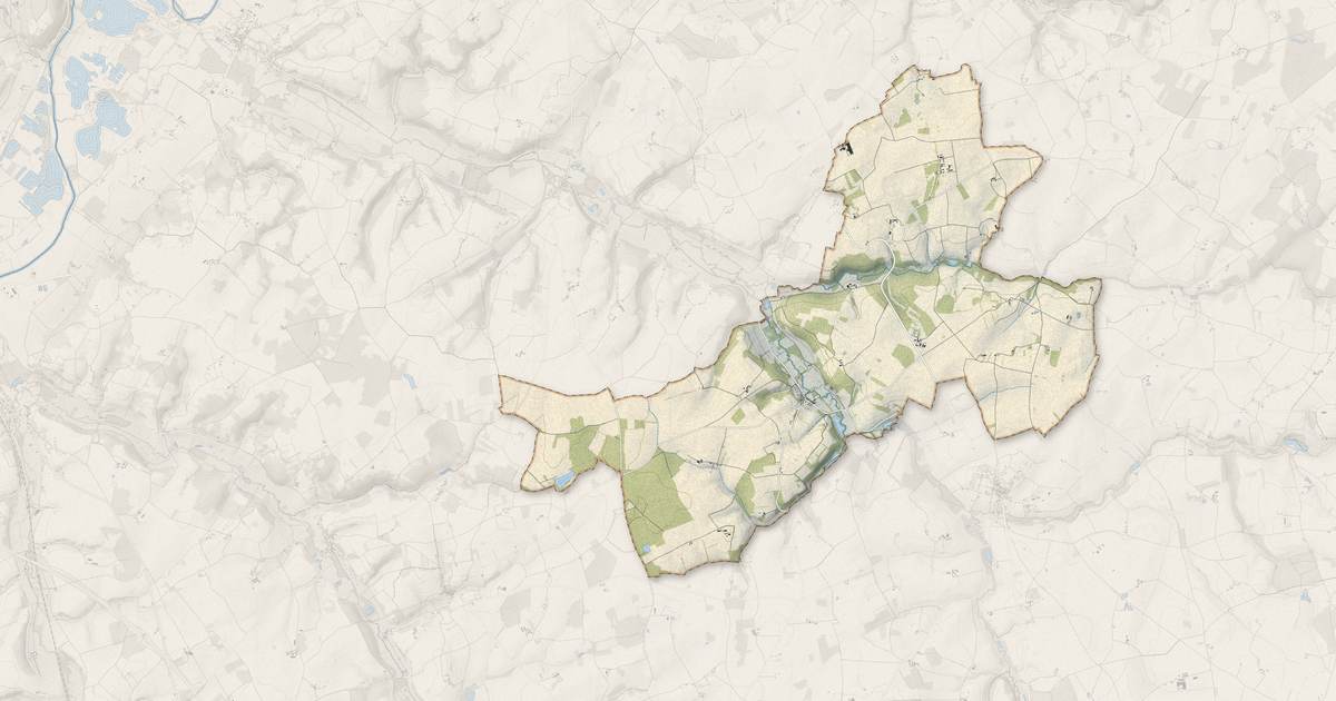 Portrait cartographique de Épeigné-sur-Dême : relief, eau, forêts, bâti et voies, calculés à partir des données de l'IGN