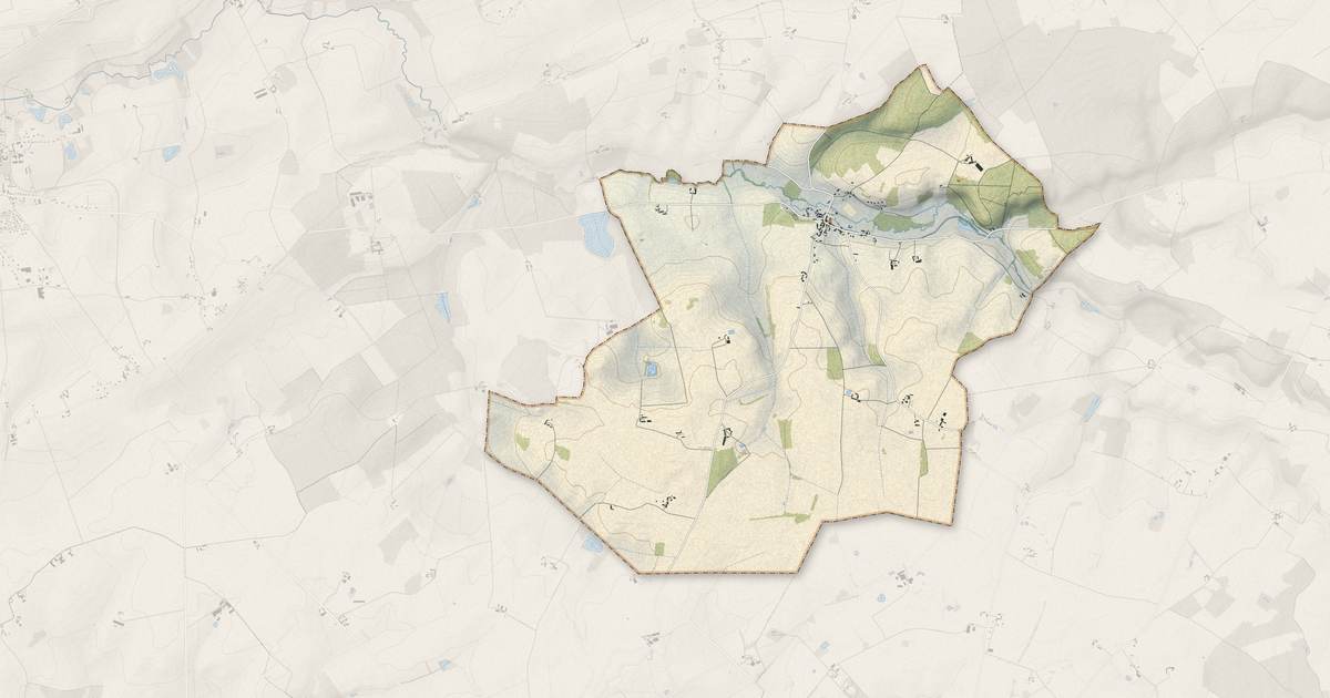 Portrait cartographique de Esves-le-Moutier : relief, eau, forêts, bâti et voies, calculés à partir des données de l'IGN