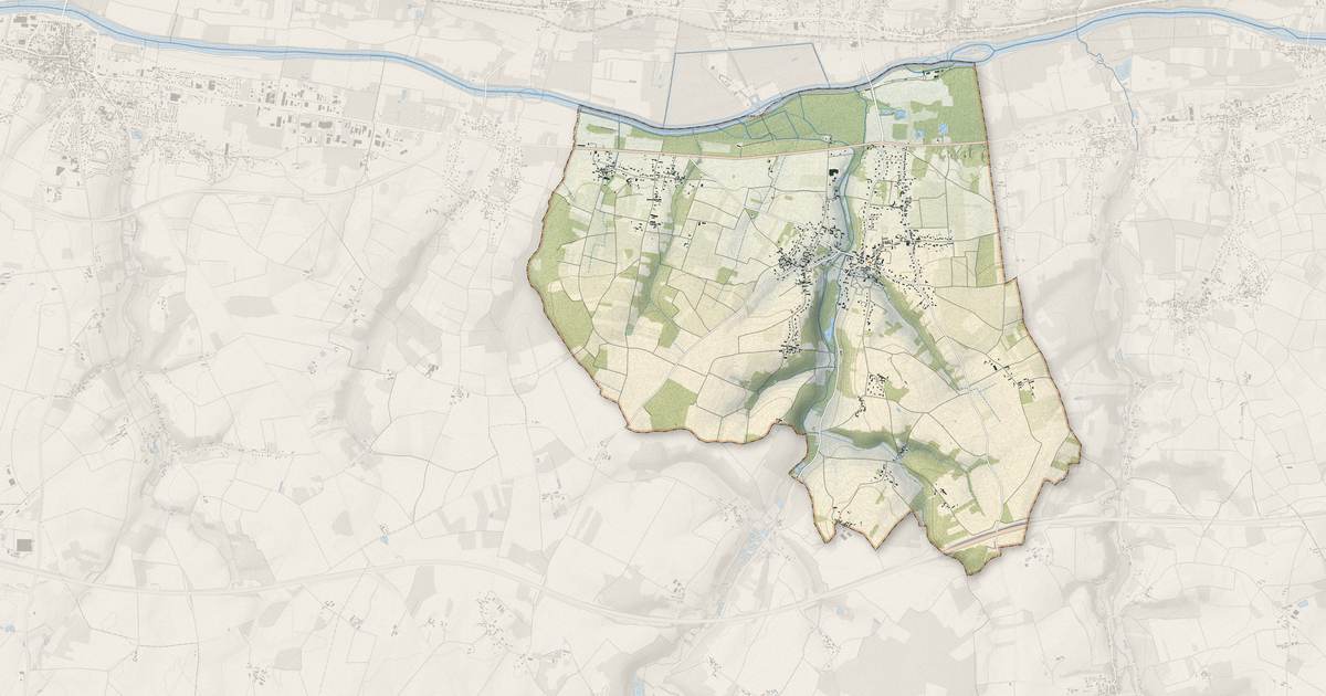 Portrait cartographique de Francueil : relief, eau, forêts, bâti et voies, calculés à partir des données de l'IGN