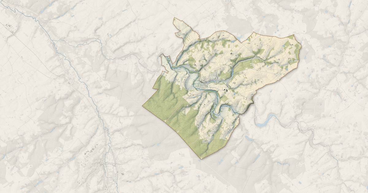 Portrait cartographique de Genillé : relief, eau, forêts, bâti et voies, calculés à partir des données de l'IGN