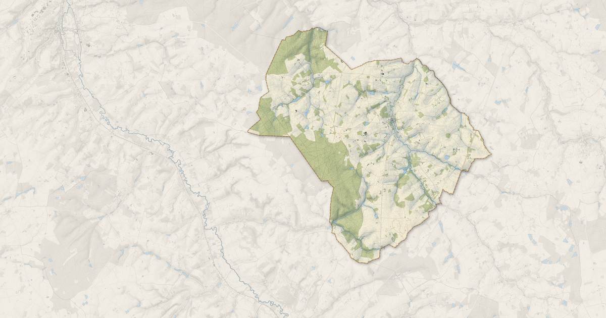 Portrait cartographique de Loché-sur-Indrois : relief, eau, forêts, bâti et voies, calculés à partir des données de l'IGN