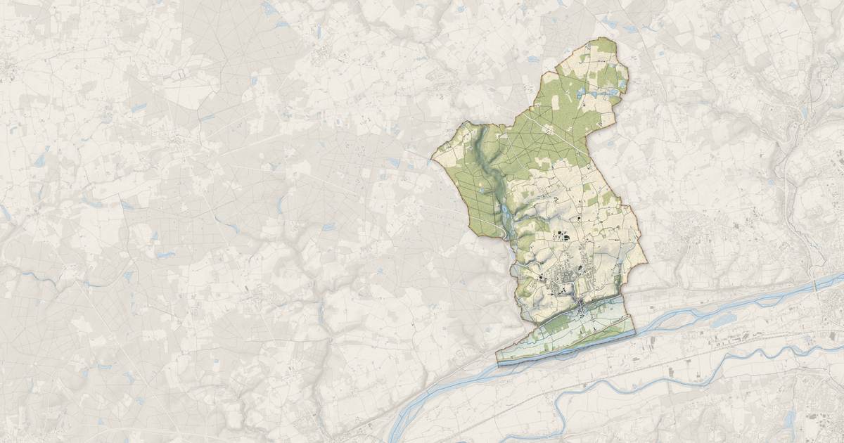 Portrait cartographique de Luynes : relief, eau, forêts, bâti et voies, calculés à partir des données de l'IGN