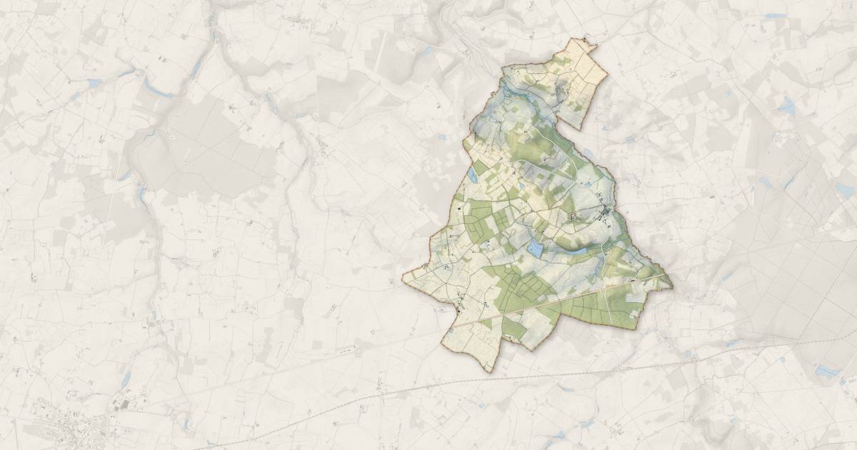 Portrait cartographique de Marcilly-sur-Maulne : relief, eau, forêts, bâti et voies, calculés à partir des données de l'IGN