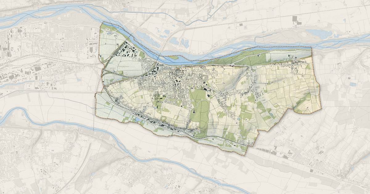 Portrait cartographique de Montlouis-sur-Loire : relief, eau, forêts, bâti et voies, calculés à partir des données de l'IGN